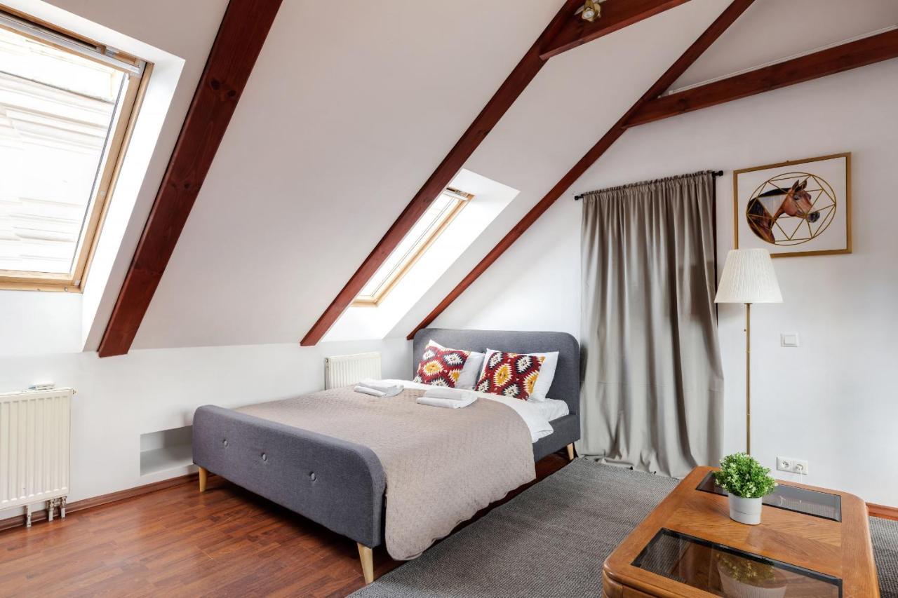 Cozy Place To Stay In 2 Bdr Apartment By Reside Baltic Vilnius Kültér fotó