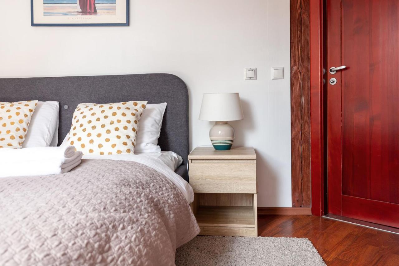 Cozy Place To Stay In 2 Bdr Apartment By Reside Baltic Vilnius Kültér fotó